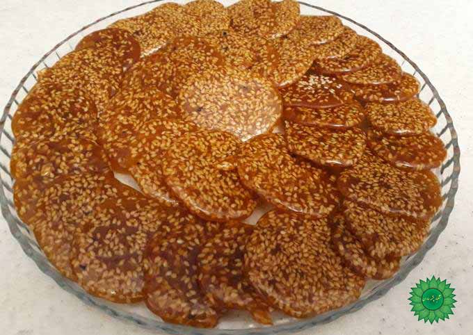 پولک کنجدی تازه و خوشمزه سرشار از آنتی اکسیدان